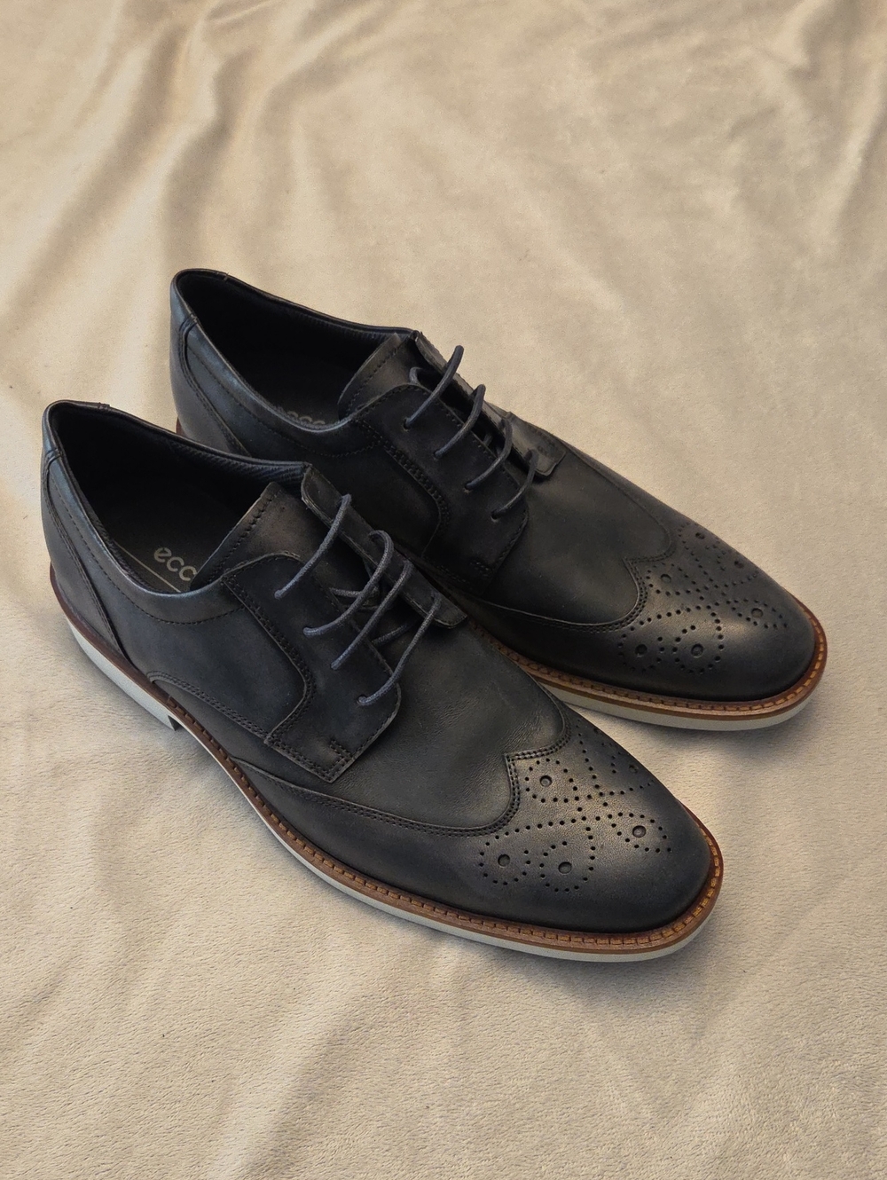 Ecco Leather Shoes With Brogue Design, Size 10, Blue